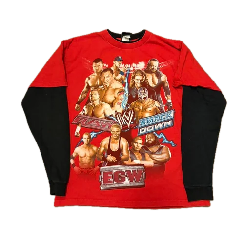 WWE vintage long-sleeve at Inti Vintage